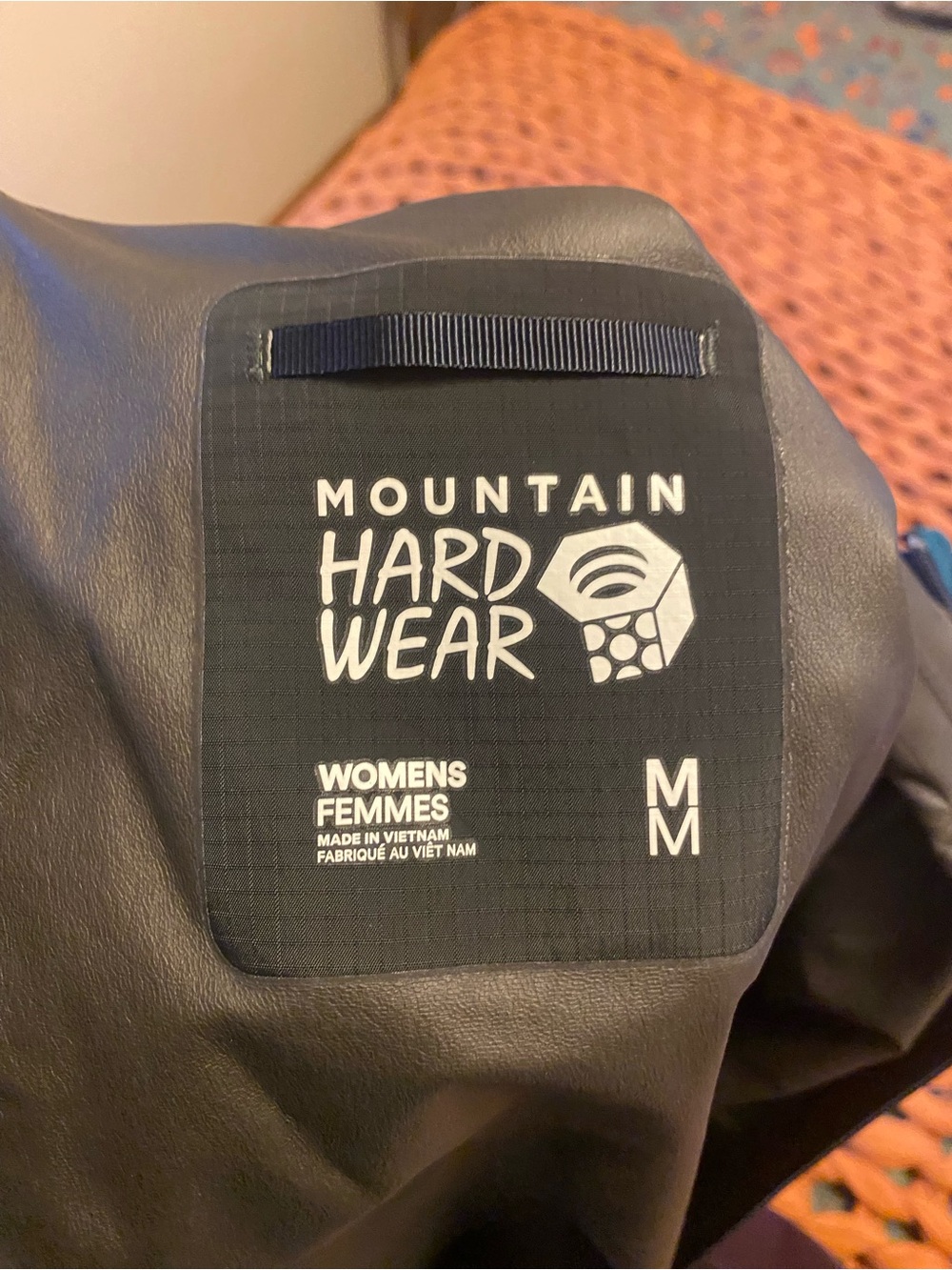 Mountain Hardwear Teal Raincoat with Burgundy Accents - Picture 2 of 3